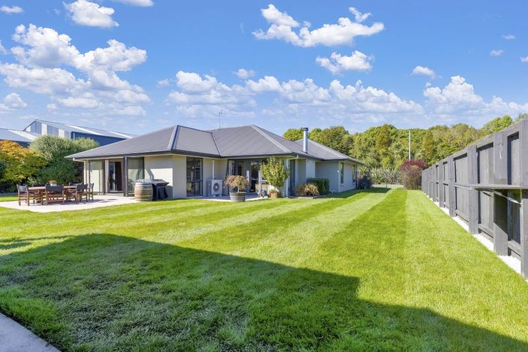 Photo of property in 2a William Street, Rangiora, 7400