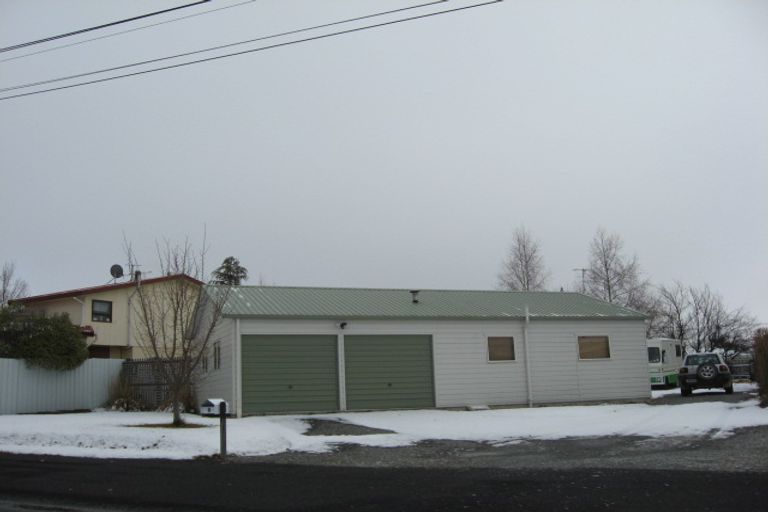 Photo of property in 9 Glenbrook Crescent, Twizel, 7901