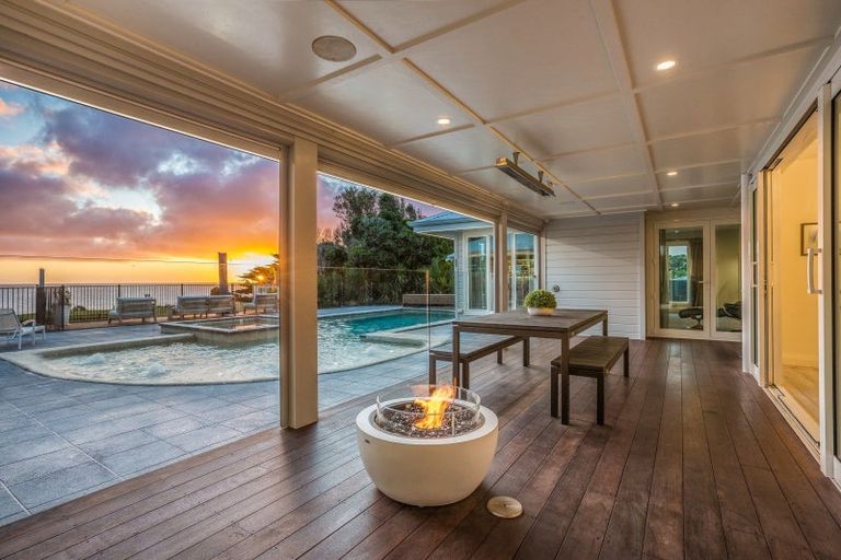 Photo of property in 71 Matatua Road, Raumati Beach, Paraparaumu, 5032