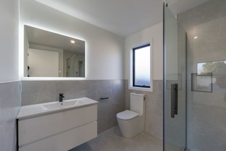 Photo of property in 2/11 Comries Road, Chartwell, Hamilton, 3210