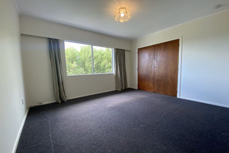 Photo of property in 37 Carluke Street, Paparangi, Wellington, 6037