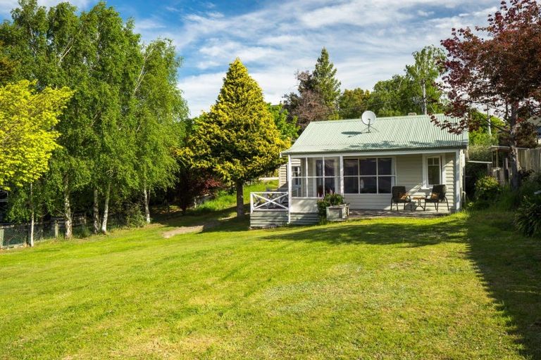 Photo of property in 66 Lakeview Terrace, Lake Hawea, Wanaka, 9382