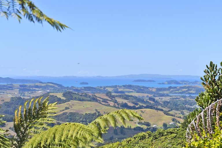 Photo of property in 40 Govan Wilson Road, Whangaripo, Warkworth, 0985