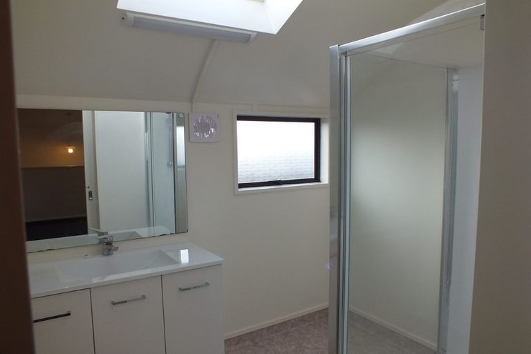 Photo of property in 2/10 Dilworth Street, Riccarton, Christchurch, 8011