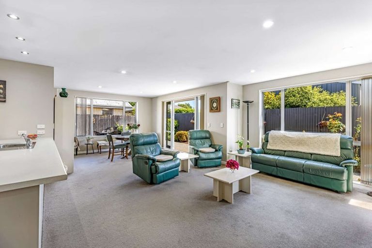 Photo of property in 121 Church Street, Rangiora, 7400