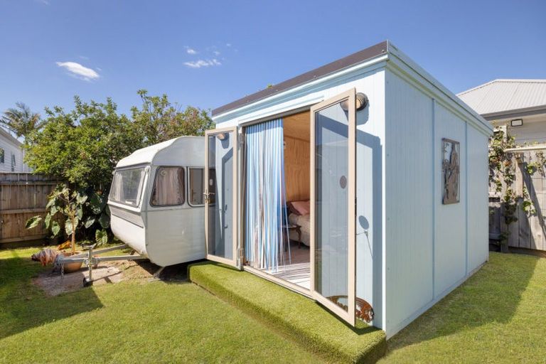 Photo of property in 583b Maunganui Road, Mount Maunganui, 3116