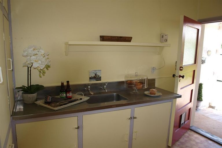 Photo of property in 53 Station Road, Marton, 4710