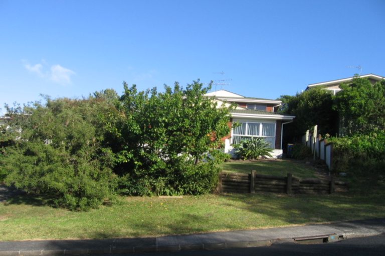 Photo of property in 1/116 Mountbatten Avenue, Hillcrest, Auckland, 0627