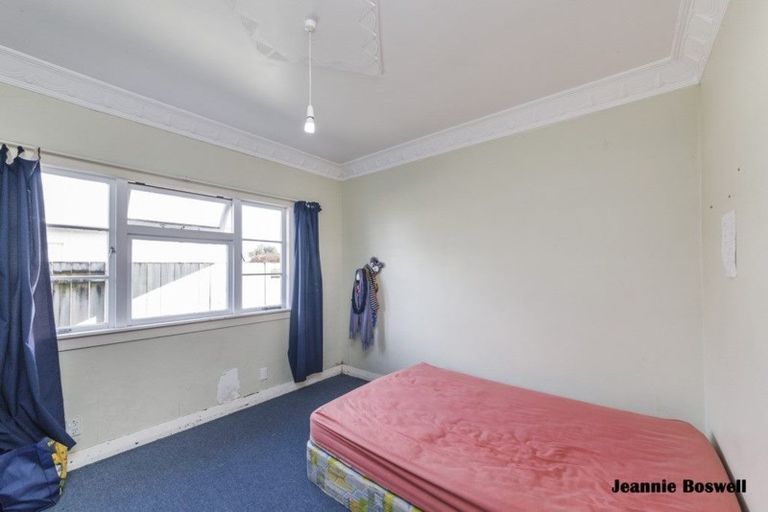 Photo of property in 201 College Street, West End, Palmerston North, 4412