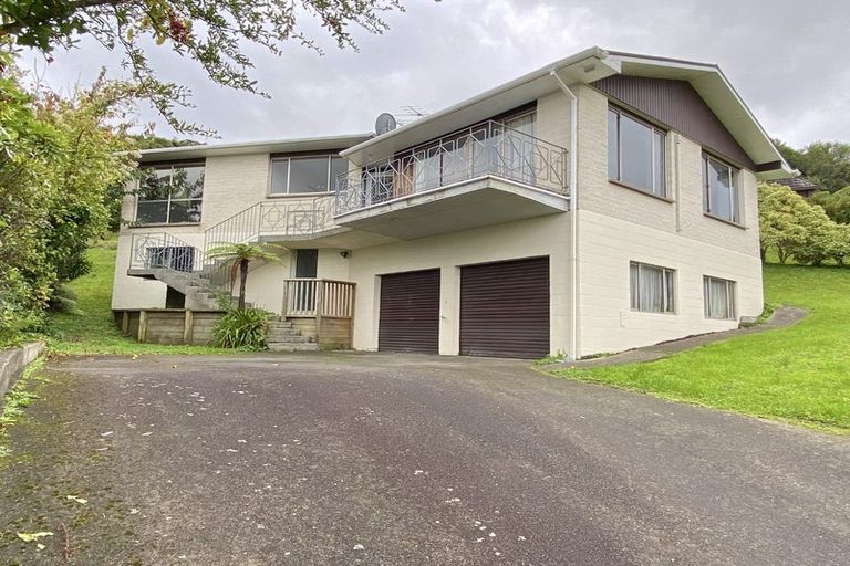 Photo of property in 5 Alleyne Court, Brown Owl, Upper Hutt, 5018