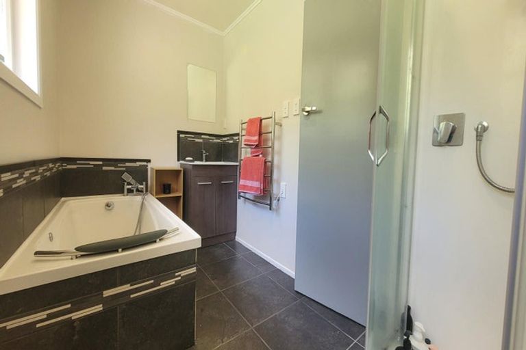 Photo of property in 12 Taupo Crescent, Plimmerton, Porirua, 5026