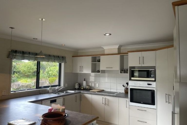 Photo of property in 10 Honeysuckle Lane, Ohauiti, Tauranga, 3112