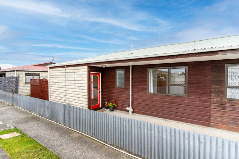 Photo of property in 60b Cutten Street, South Dunedin, Dunedin, 9012