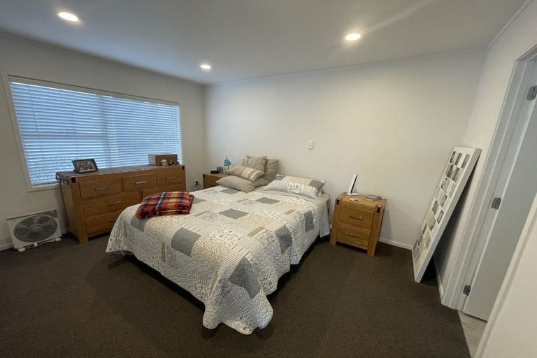 Photo of property in 2/12 Inga Road, Milford, Auckland, 0620