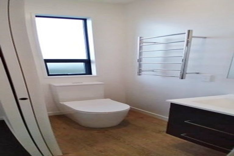 Photo of property in 128 Warden Street, Shirley, Christchurch, 8013