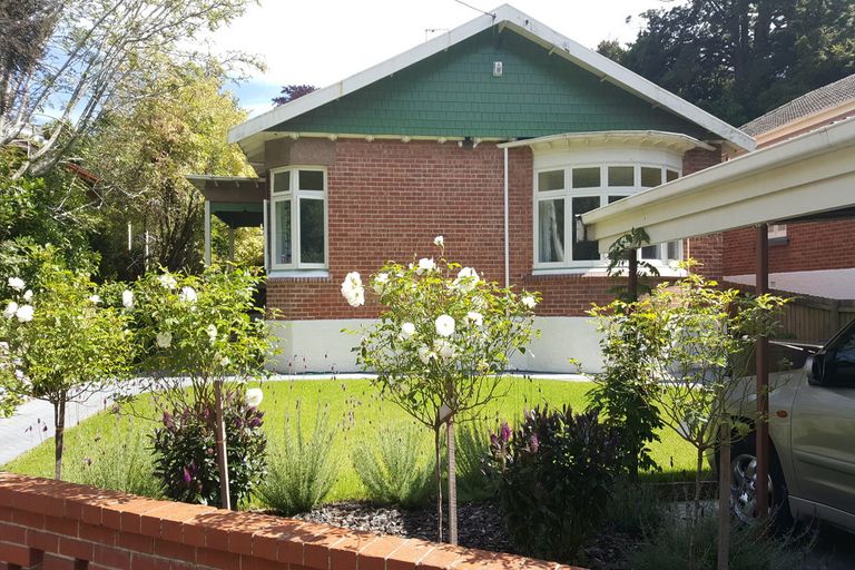 Photo of property in 27 Scarba Street, Roslyn, Dunedin, 9010