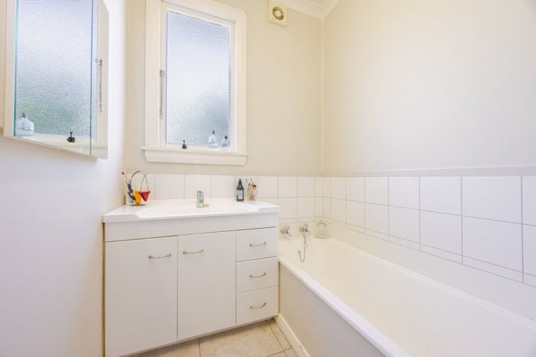 Photo of property in 810 Frederick Street, Mahora, Hastings, 4120