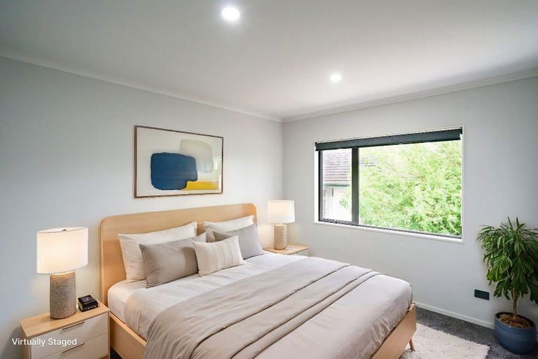 Photo of property in 425d Great South Road, Opaheke, Papakura, 2113