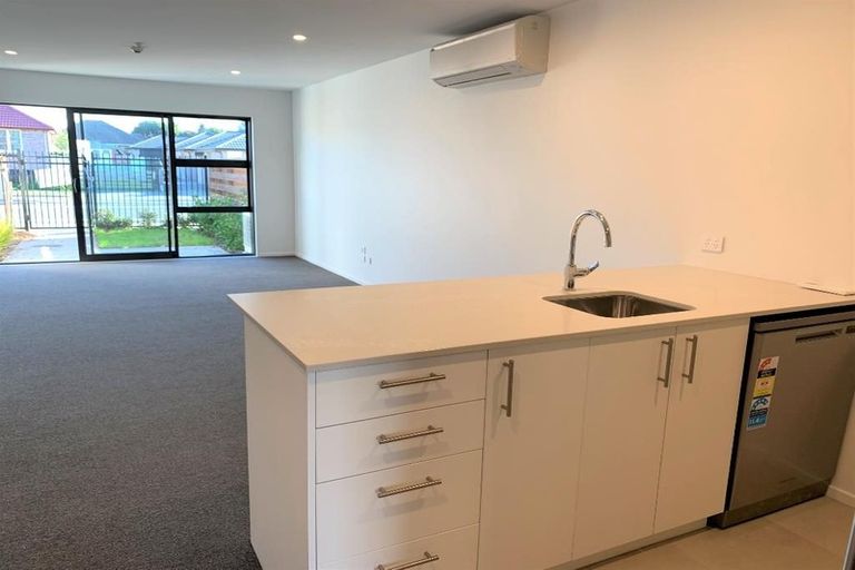 Photo of property in 5/69 Suva Street, Upper Riccarton, Christchurch, 8041