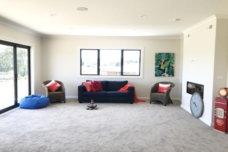 Photo of property in 30 Mcintosh Drive, Pokeno, 2471