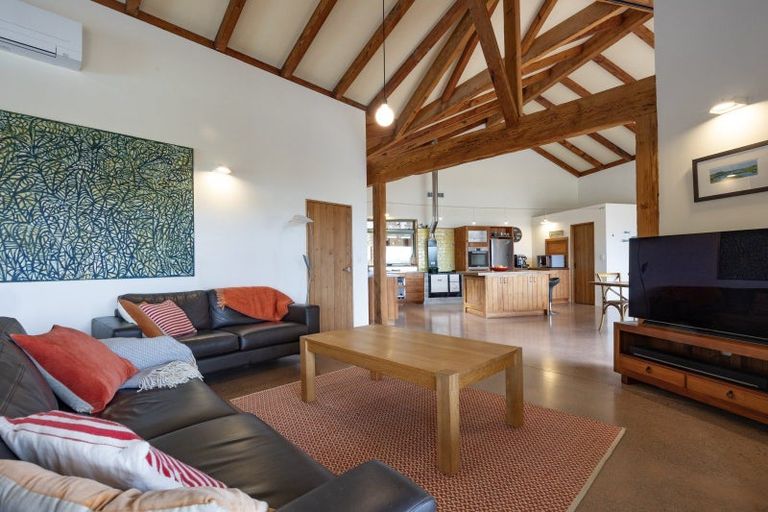 Photo of property in 193 Shegadeen Road, Wharehine, Wellsford, 0973