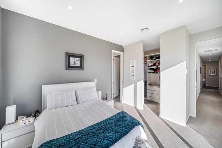 Photo of property in 10 Silver Peaks Drive, West Melton, 7618