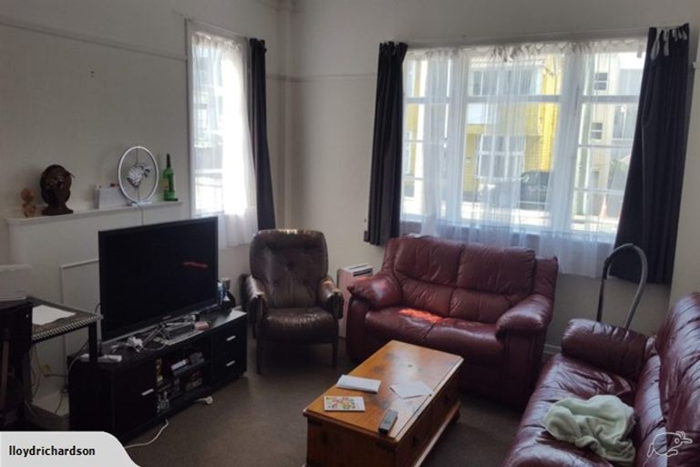 Photo of property in Norton Flats, 1/302 Willis Street, Aro Valley, Wellington, 6011