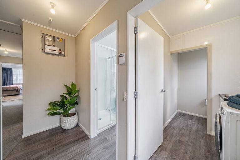 Photo of property in 95 Hine Road, Wainuiomata, Lower Hutt, 5014