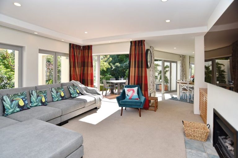 Photo of property in 1a Wai-iti Terrace, Burnside, Christchurch, 8053