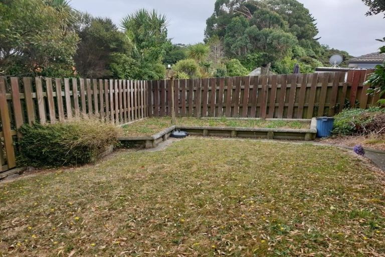 Photo of property in 21a Omapere Street, Whitby, Porirua, 5024