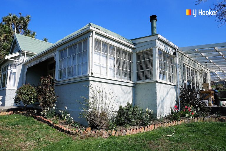 Photo of property in 135 Dunback Road, Palmerston, 9430