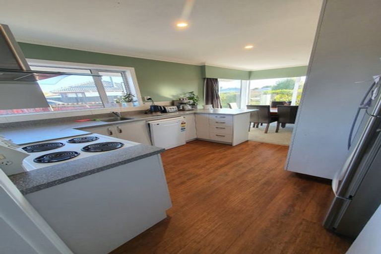 Photo of property in 5 Tothill Place, Papanui, Christchurch, 8053