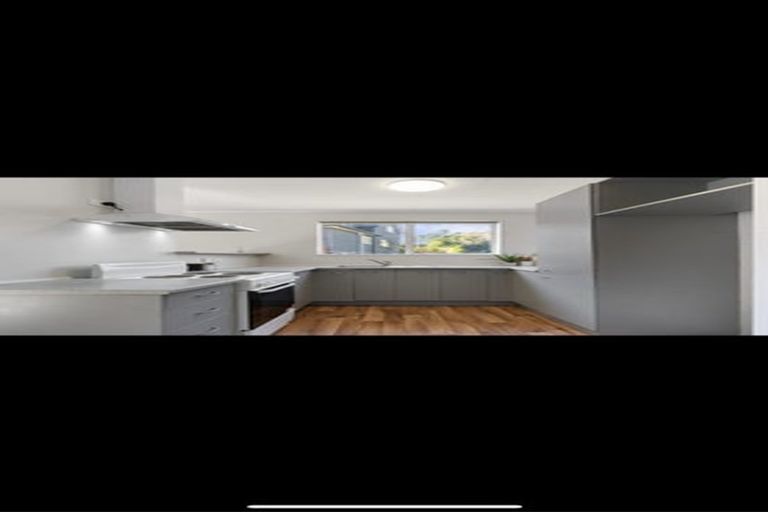 Photo of property in 153 Don Buck Road, Massey, Auckland, 0614