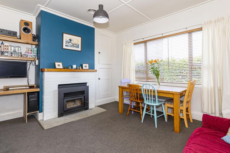 Photo of property in 36 Connolly Street, Geraldine, 7930