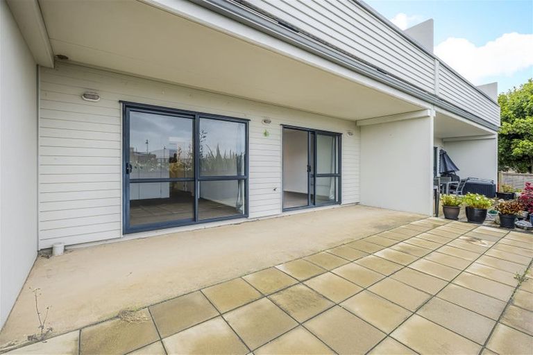 Photo of property in 22/21 Armoy Drive, East Tamaki, Auckland, 2016