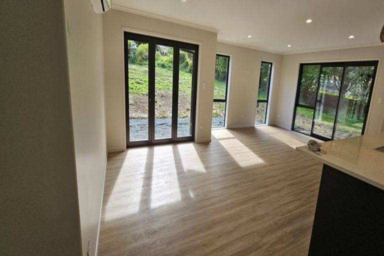 Photo of property in 9a Parakiore Road, Ngararatunua, Kamo, 0176