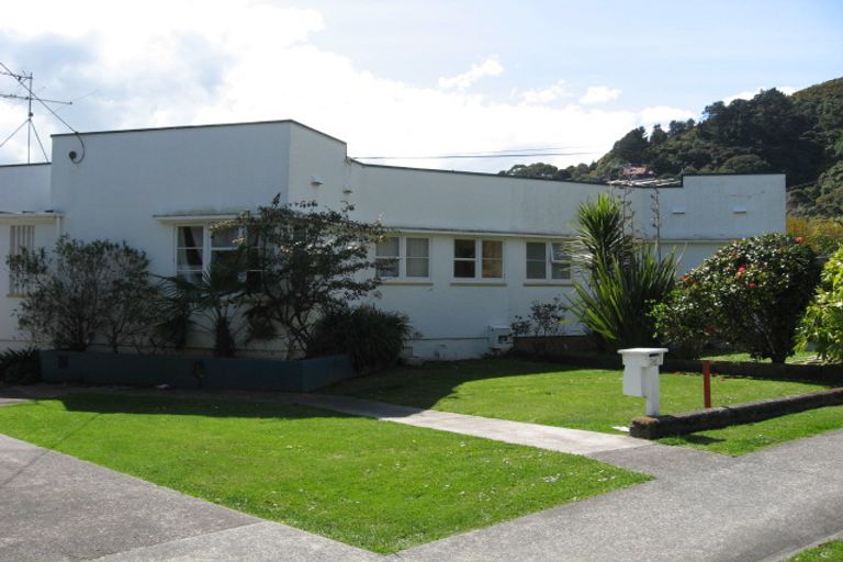 Photo of property in 24 Wyndrum Avenue, Waterloo, Lower Hutt, 5011