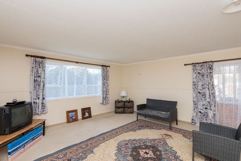 Photo of property in 79 Puriri Street, Hawera, 4610