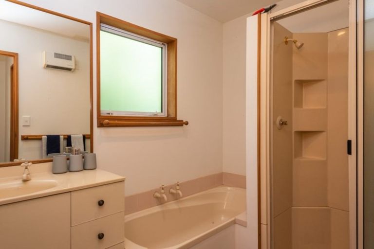 Photo of property in 28a Grassmere Street, Papanui, Christchurch, 8052