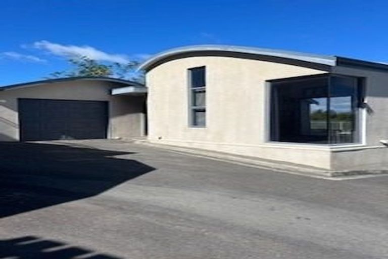 Photo of property in 59b Mana View Road, Paremata, Porirua, 5026