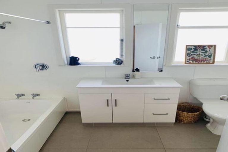 Photo of property in 17 Crane Street, Mount Maunganui, 3116