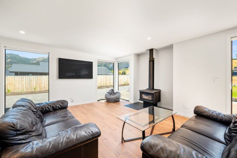 Photo of property in 22 Woodpecker Street, Lake Hawea, Wanaka, 9382