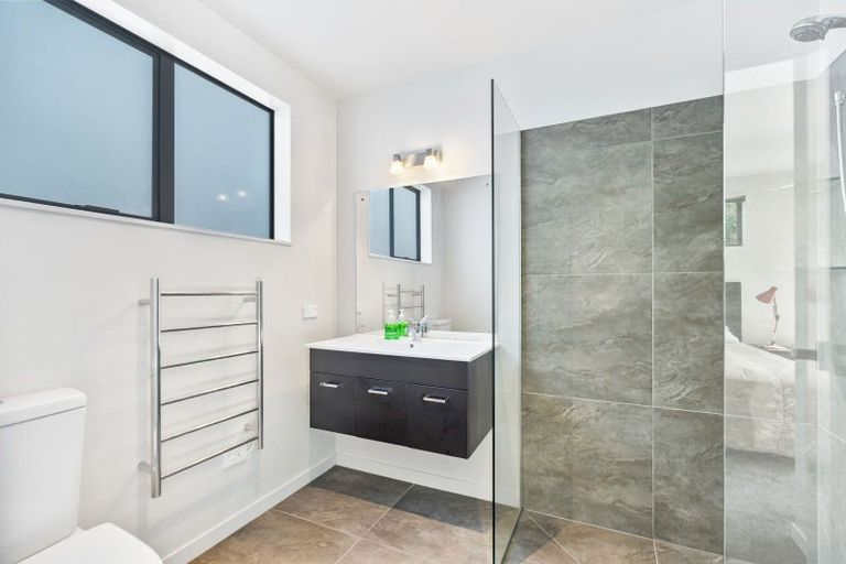 Photo of property in 1 Coral Place, Matapouri, Whangarei, 0173