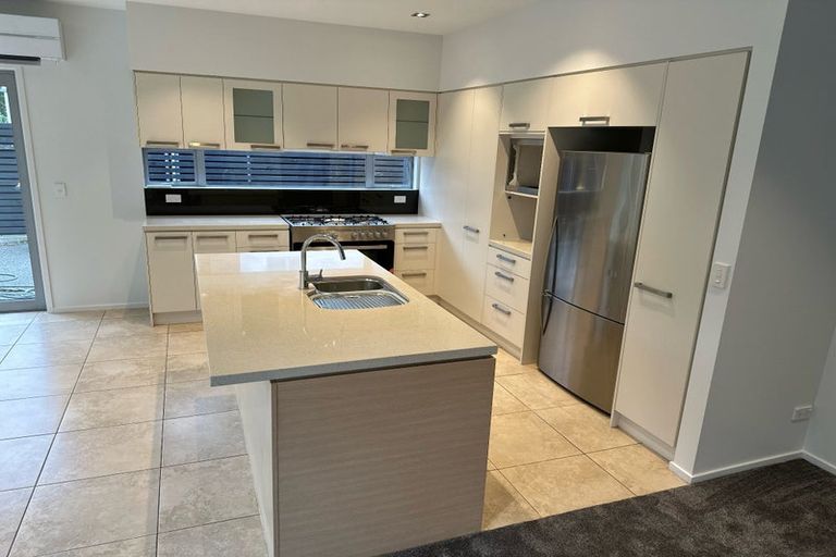 Photo of property in 18 Bryndwr Road, Fendalton, Christchurch, 8052