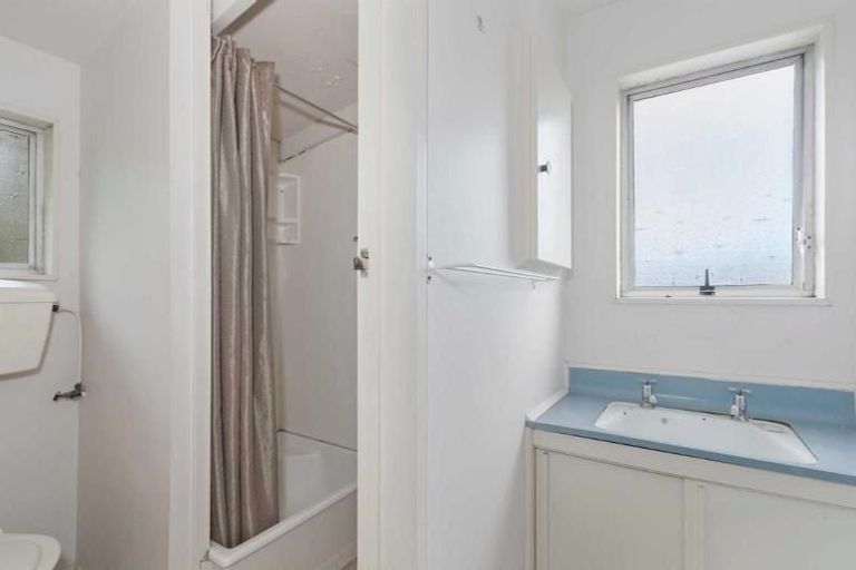 Photo of property in 103a Fendalton Road, Fendalton, Christchurch, 8014