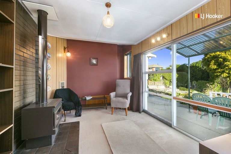 Photo of property in 43 Shandon Road, Vauxhall, Dunedin, 9013