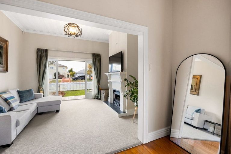 Photo of property in 32 Alpha Street, Cambridge, 3434