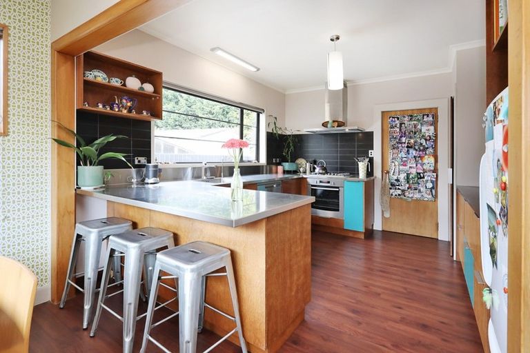 Photo of property in 36 Watt Road, Otatara, Invercargill, 9879