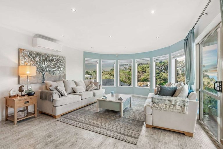 Photo of property in 82 Omana Avenue, Shelly Beach, Helensville, 0874