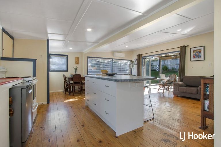 Photo of property in 106 Dillon Street, Waihi Beach, 3611